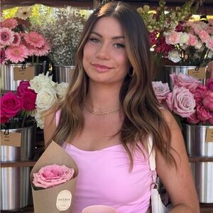 Meet your Posher, Olivia